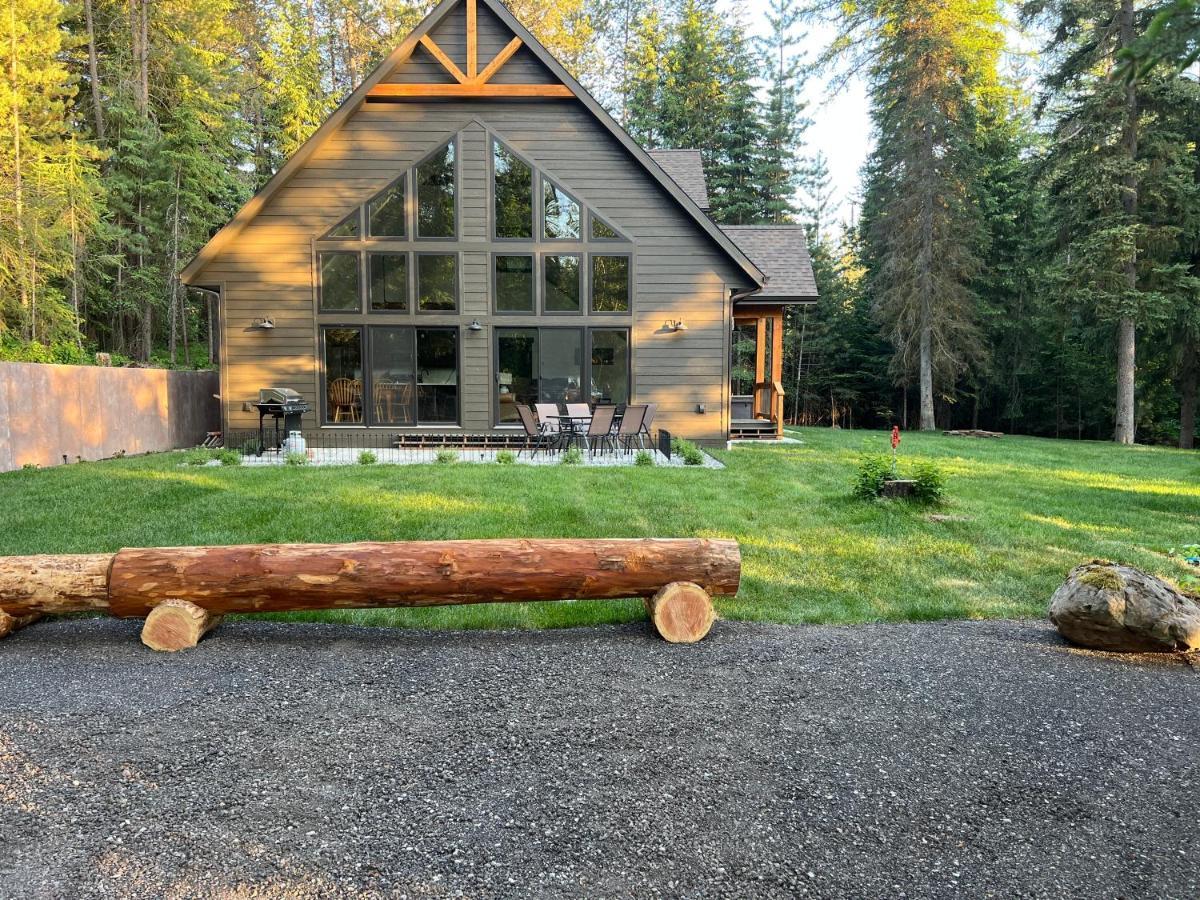 Glacier Homestead Coram Exteriér fotografie